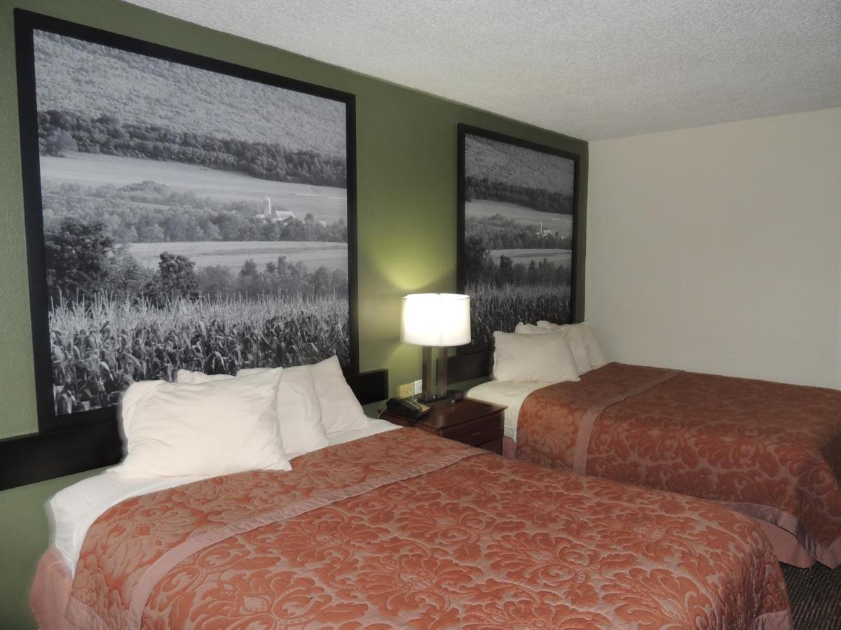 Super 8 By Wyndham Mifflinville Near Bloomsburg Exteriör bild
