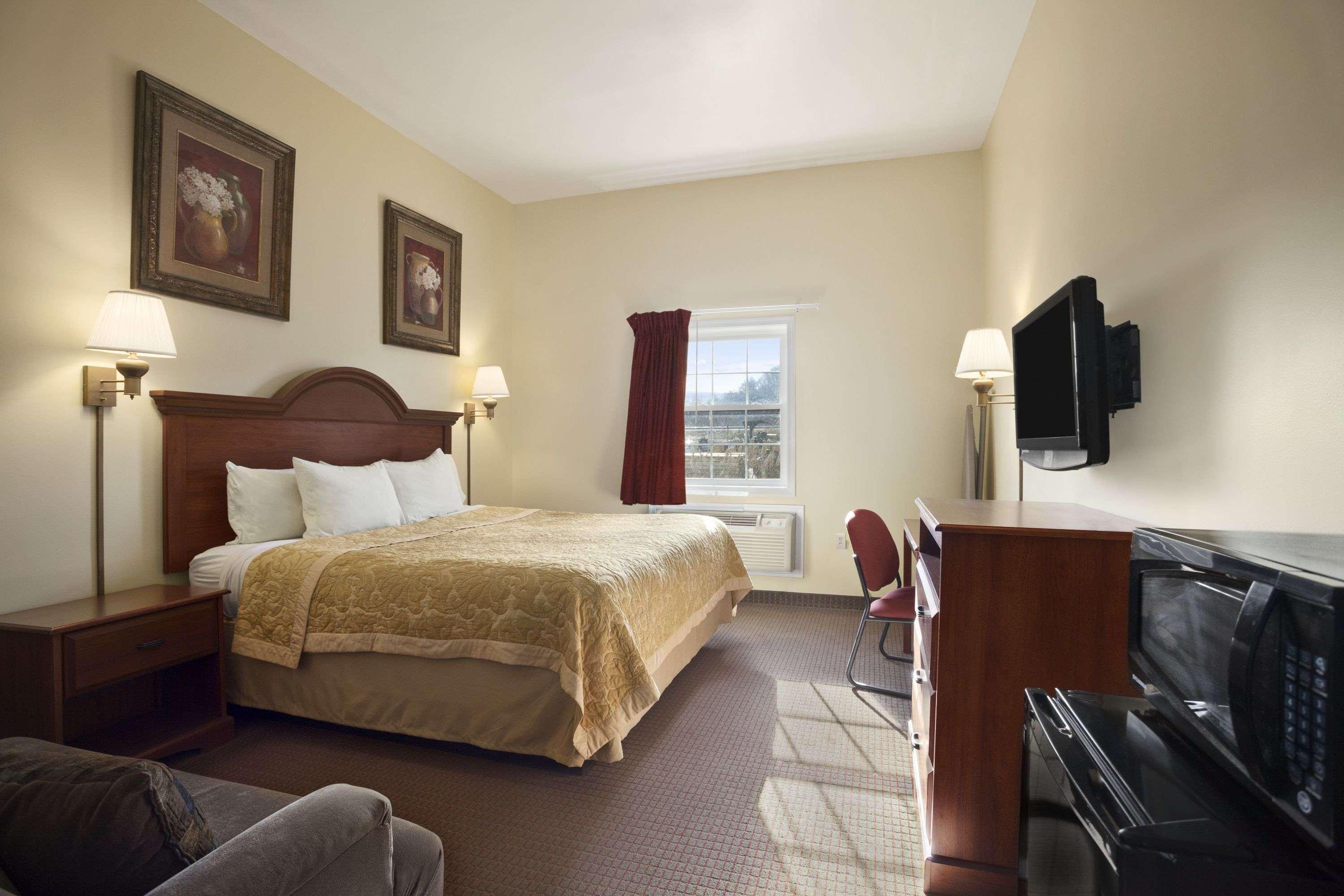 Super 8 By Wyndham Mifflinville Near Bloomsburg Exteriör bild